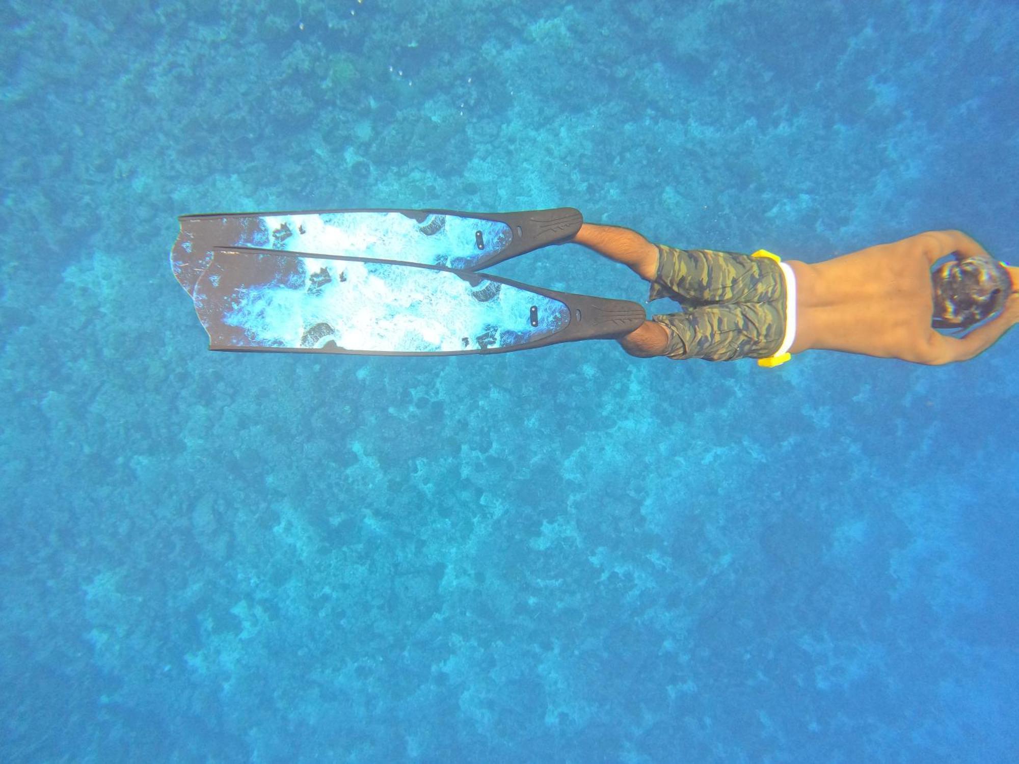 Manta Sea View Himandhoo Hotel Exterior photo